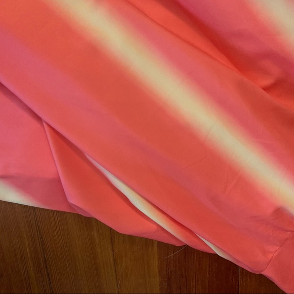Rebdolls Handkerchief Dress - Picture 2 of 2